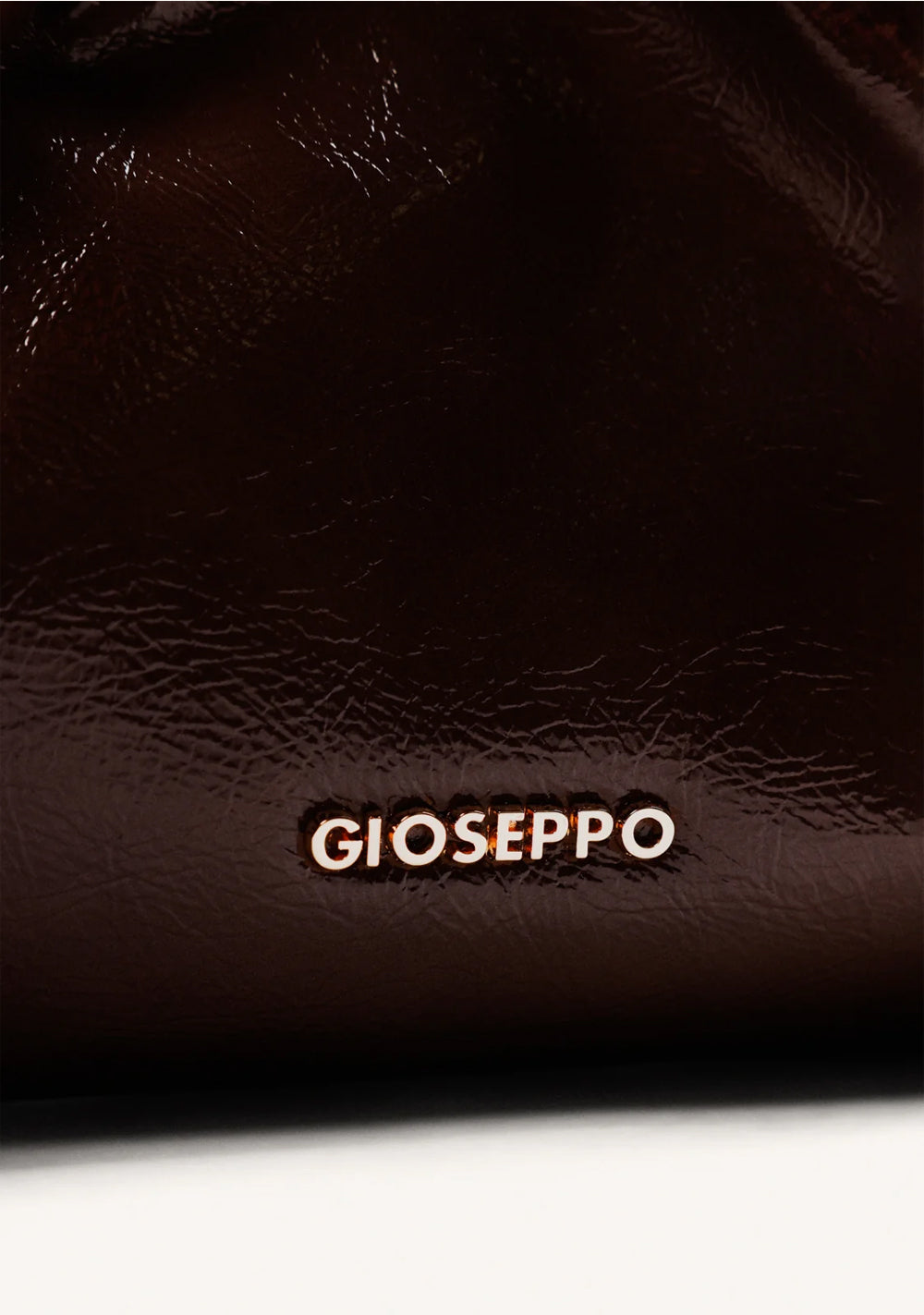 Gioseppo Ženska crossbody torba sa naboranim efektom braon