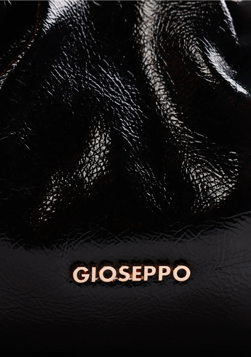 Gioseppo Ženska crossbody torba sa naboranim efektom crna