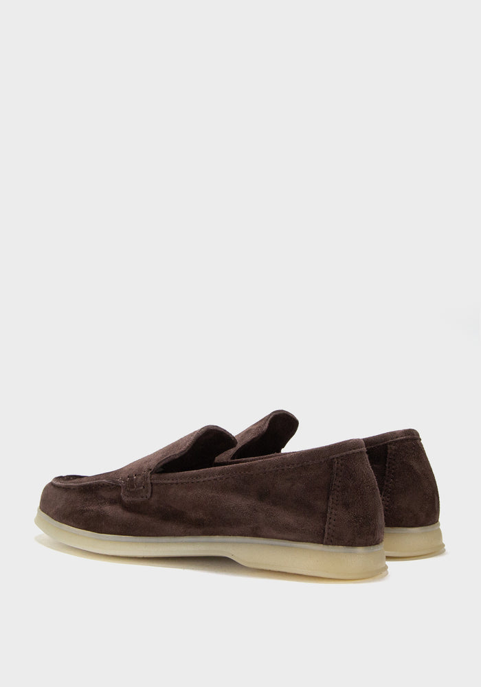 braon slip-on mokasine od velura