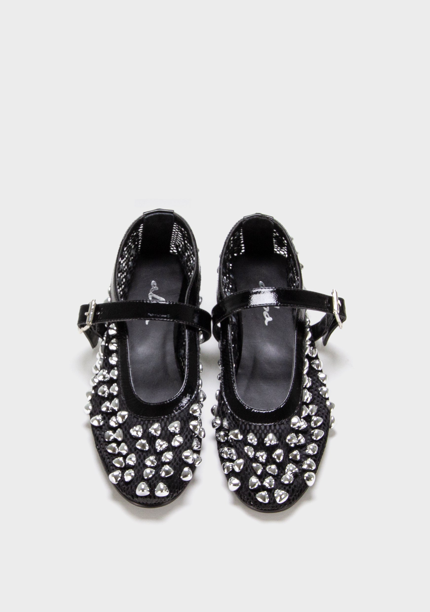 crna boja zenske baletanke sa srebrnim detaljima