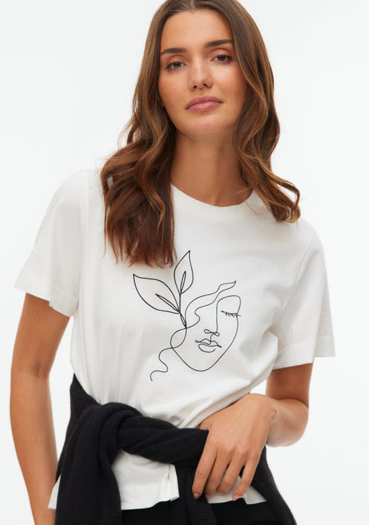 vero moda thea matte zenska majica bela