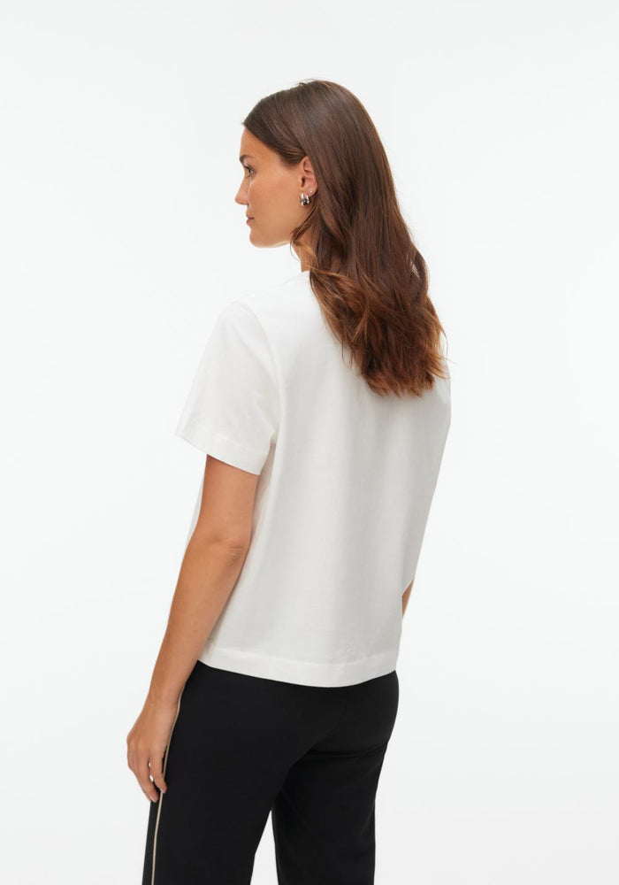 vero moda thea matte zenska majica bela