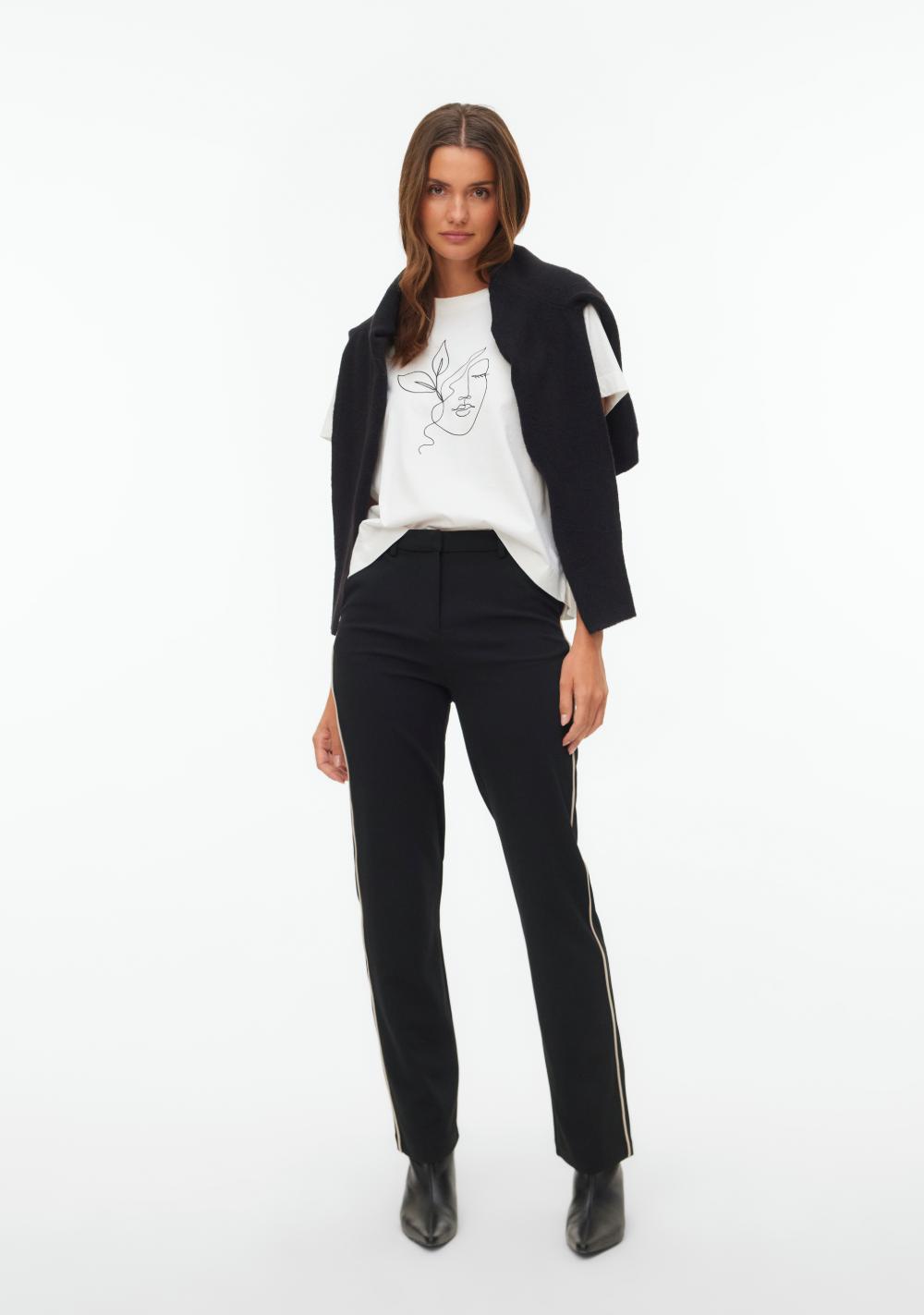 vero moda thea matte zenska majica bela