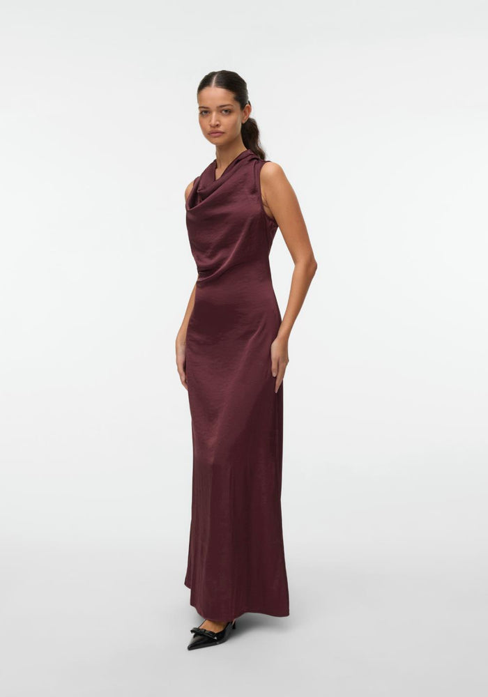 vero moda duga haljina bordo
