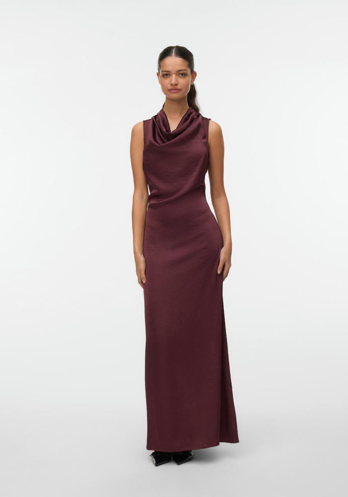 vero moda duga haljina bordo