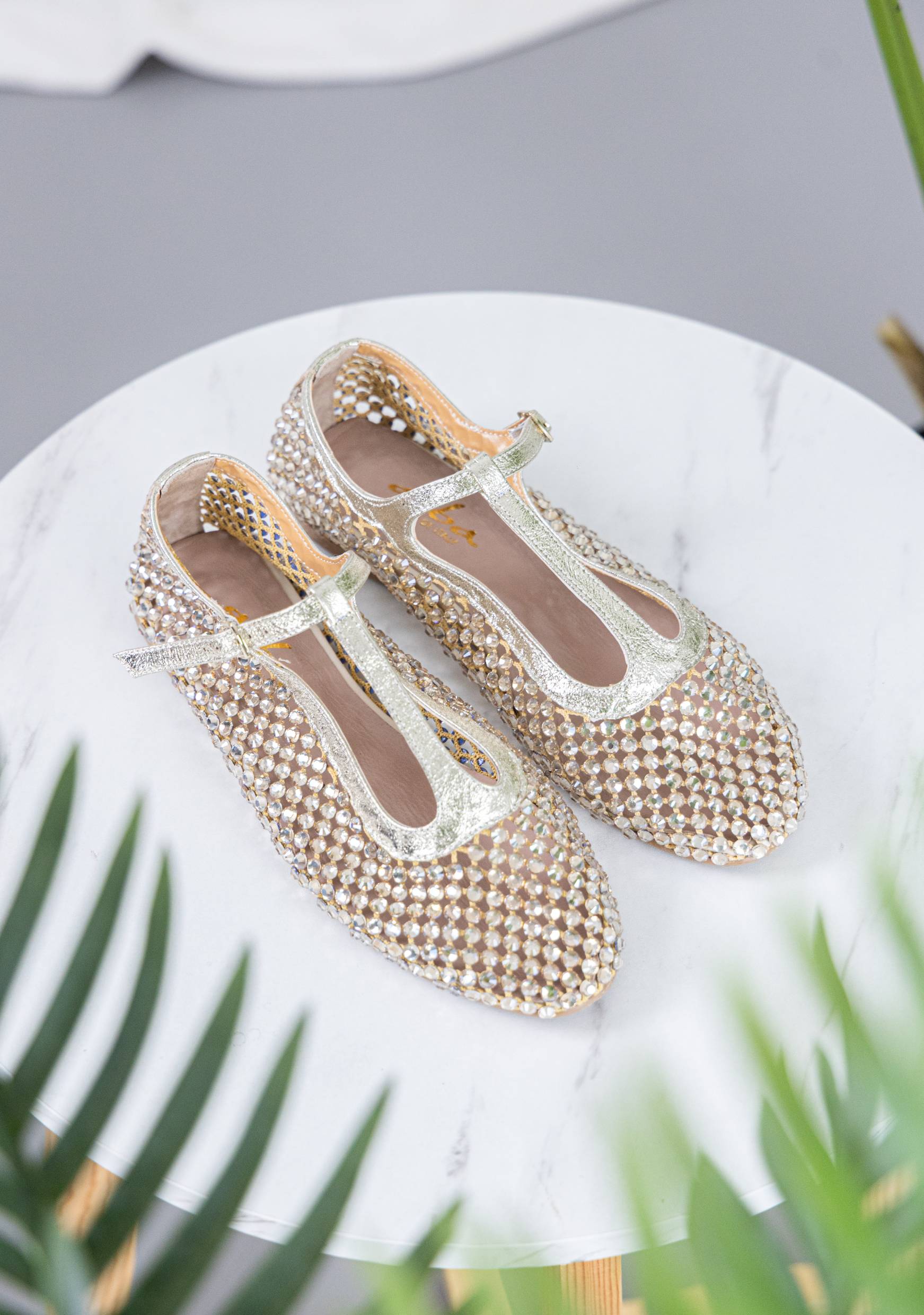 zenske baletanke kozne zlatna boja