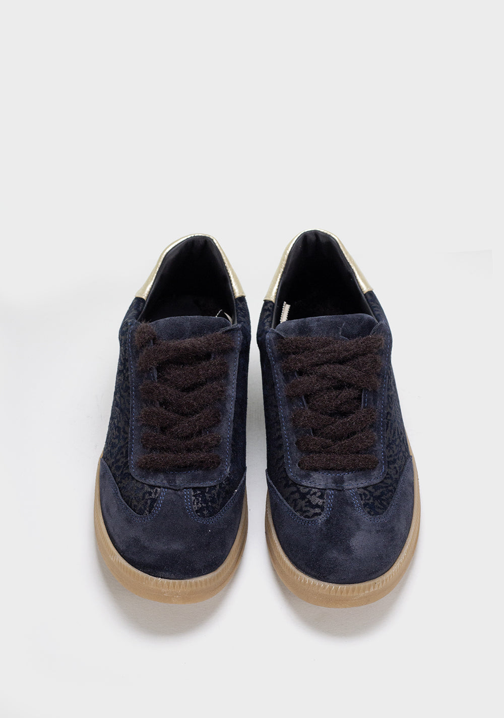 bro teget kozne zenske patike