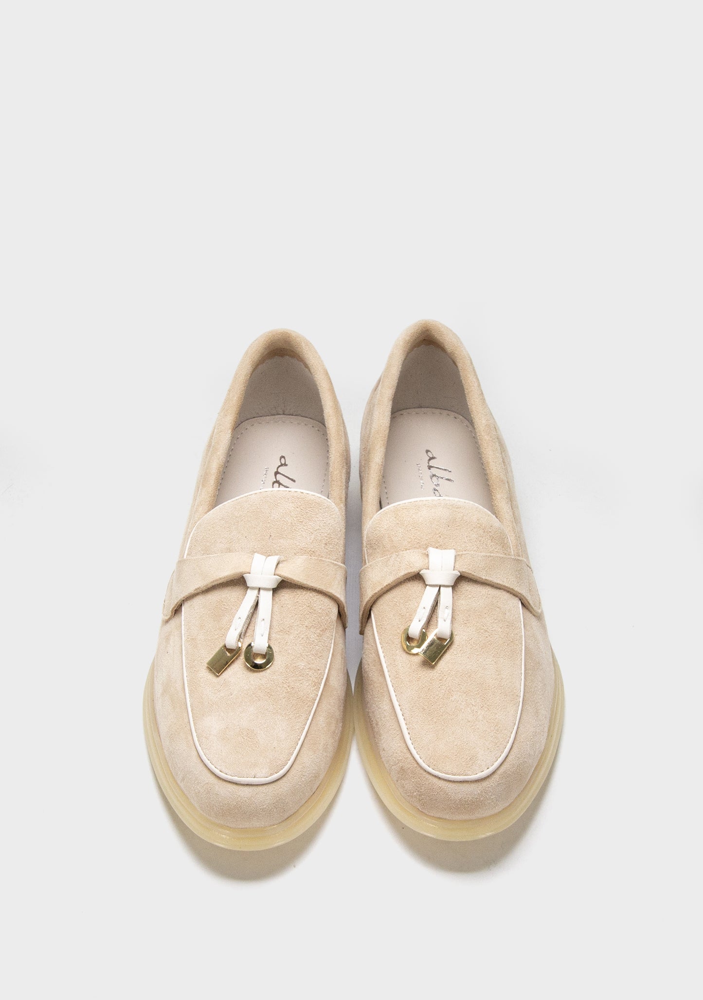 bez zenske mokasine sa kontrastnim linijama