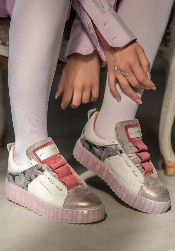 pink