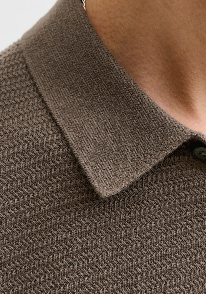 jack jones muska pletena polo majica braon