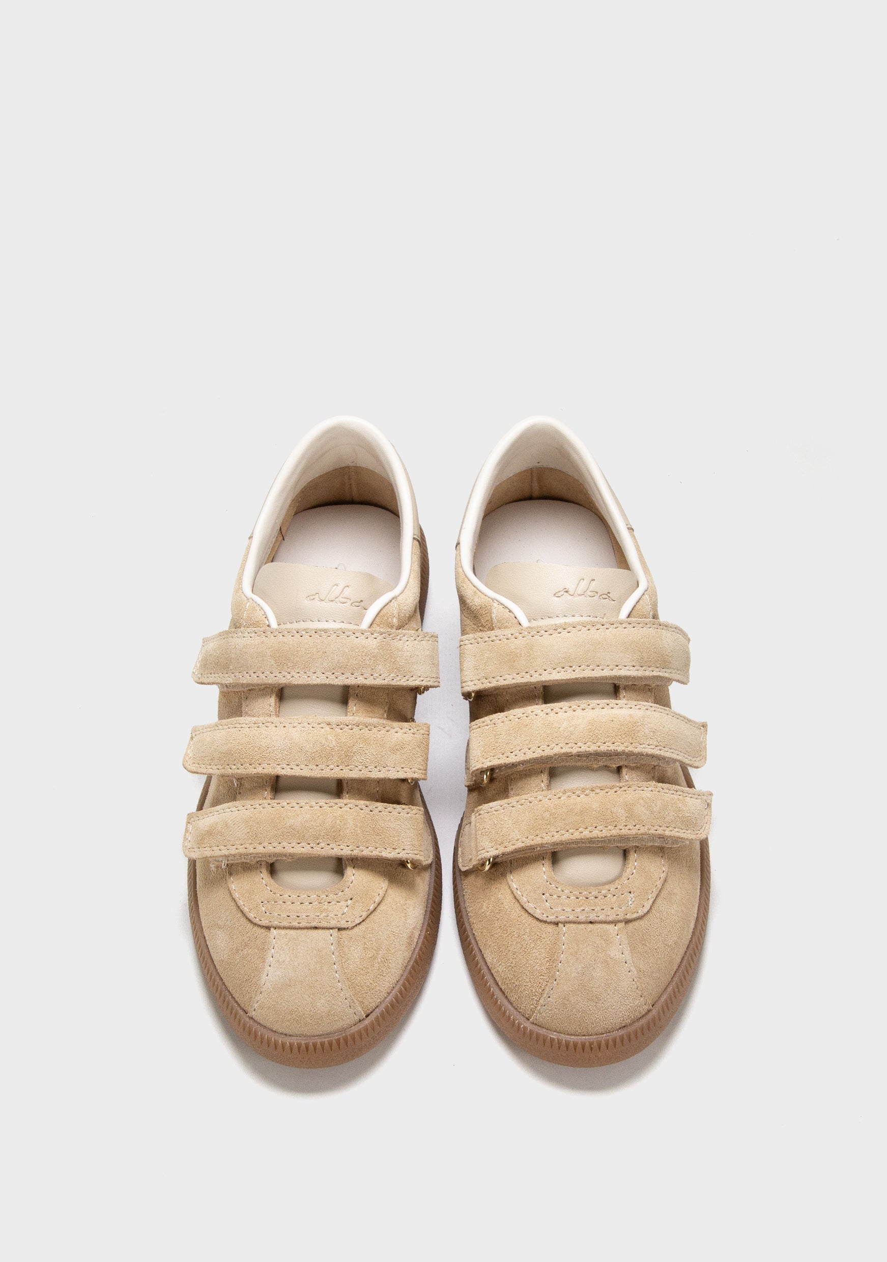 bez zenske patike od velura