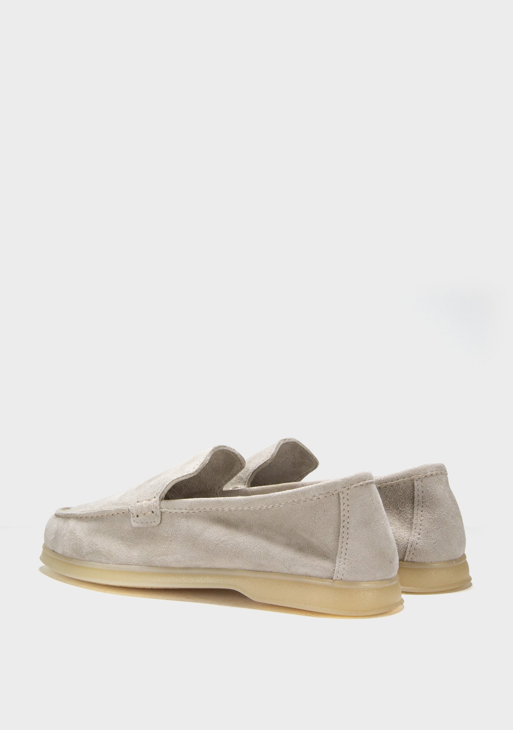 siva boja zenske mokasine od velura