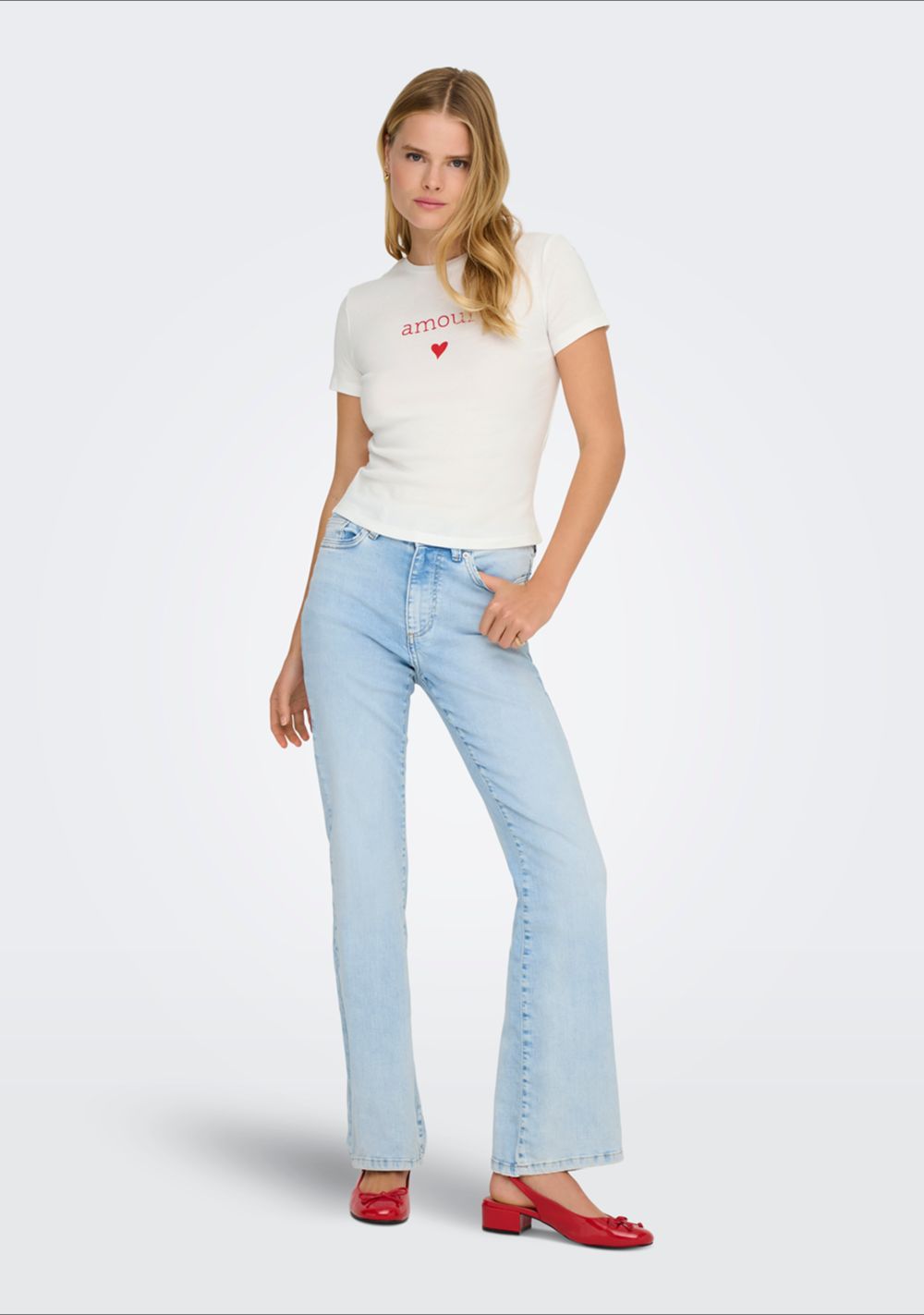 only zenska majica sa printom bela