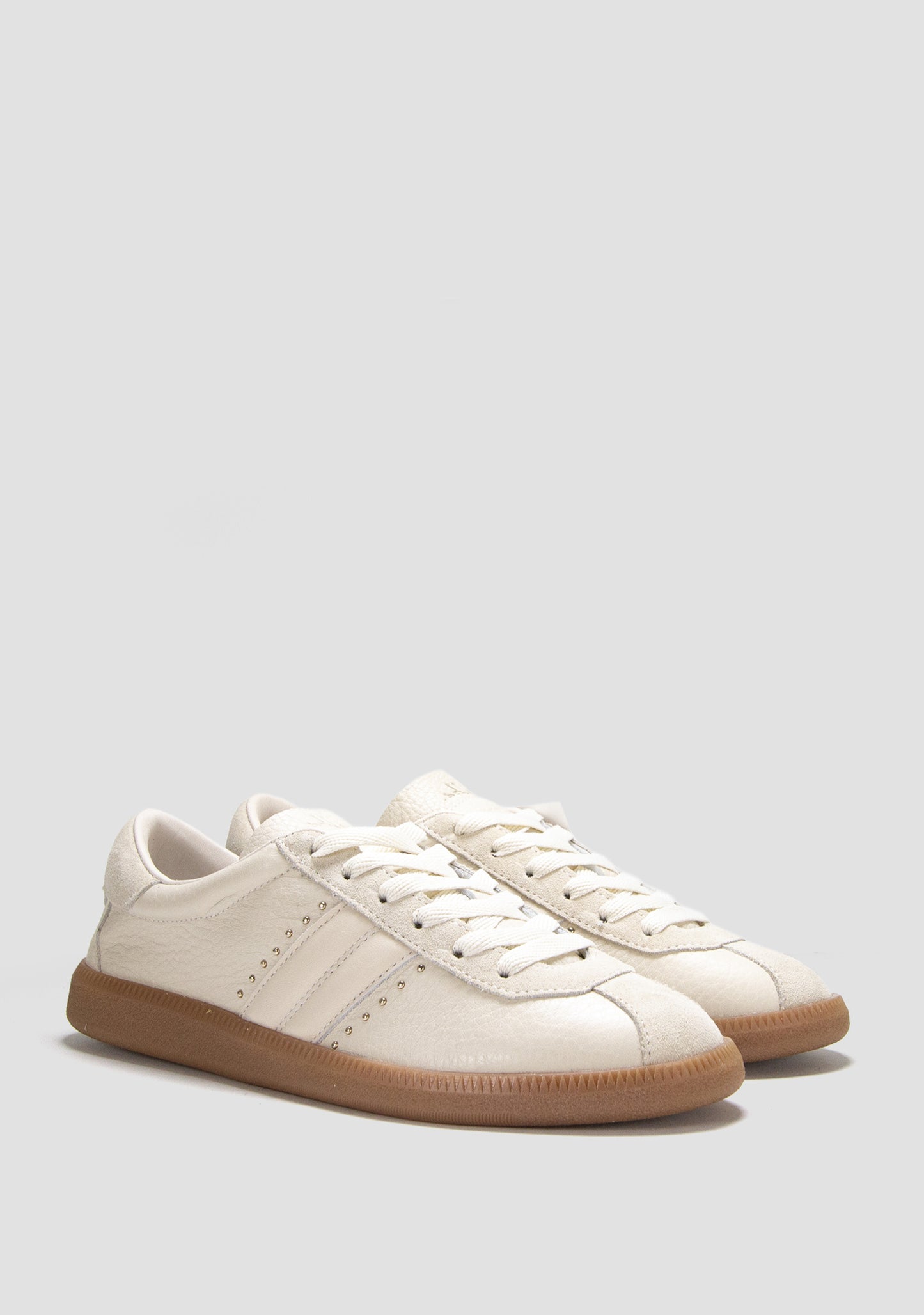 zenske patike od koze bela boja