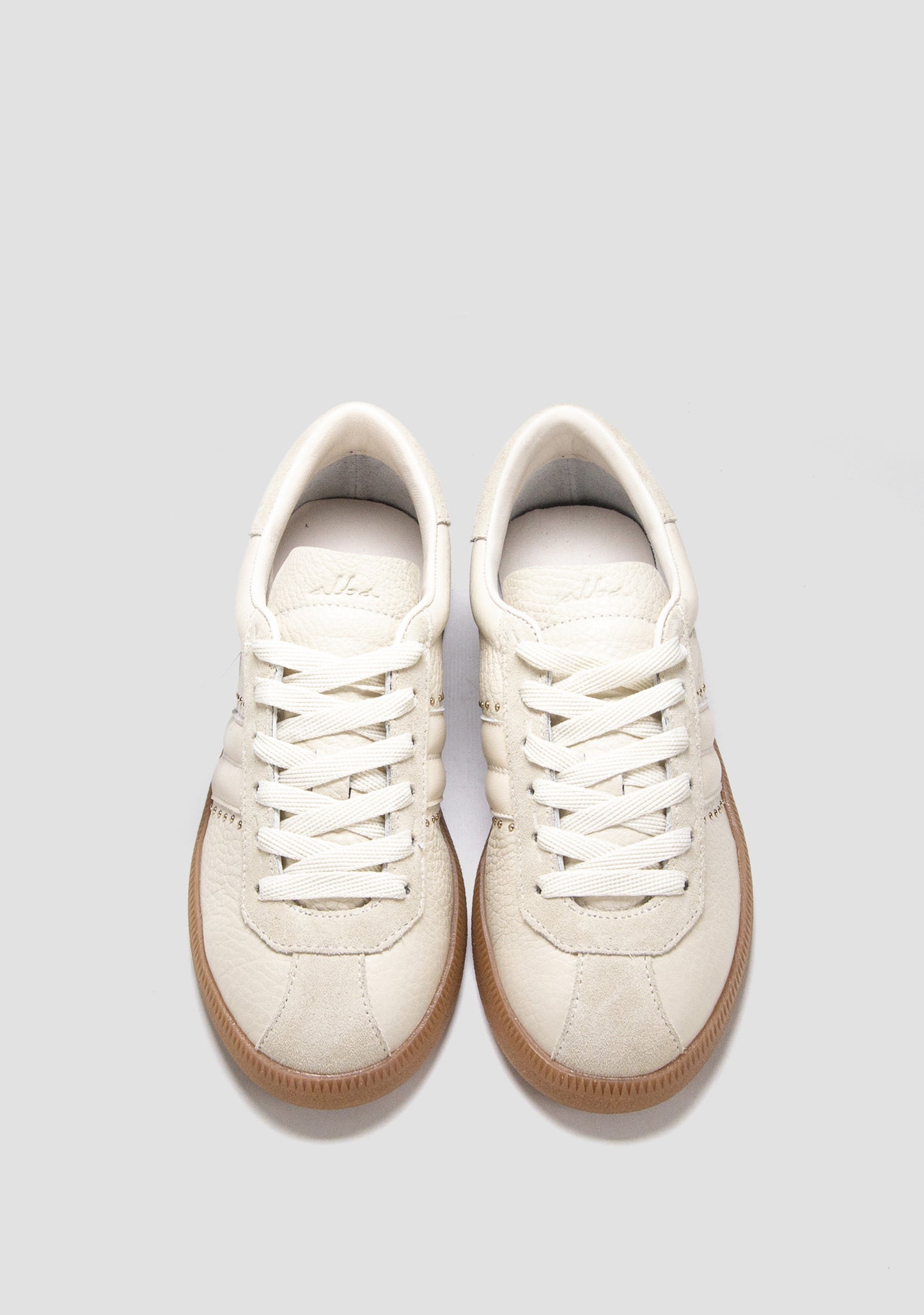 zenske patike od koze bela boja